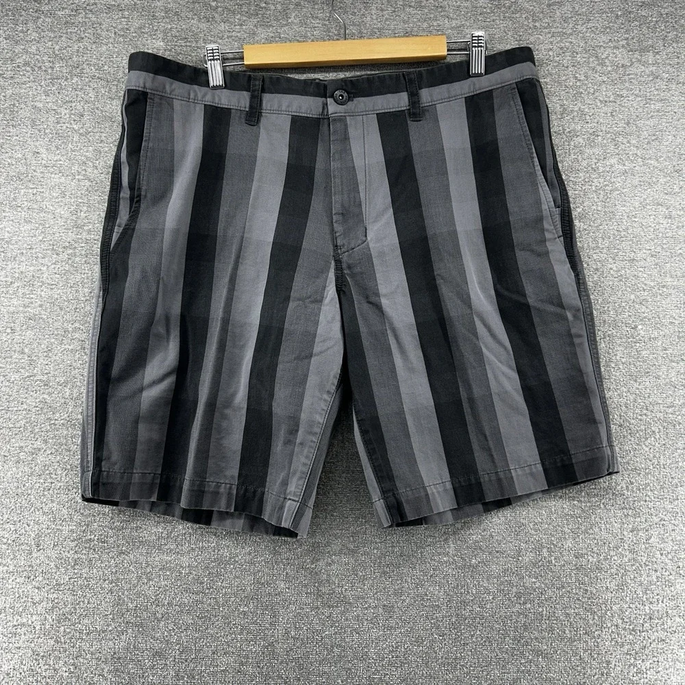 The North Face Narrows Striped Shorts Chinos Men Sz‎ 38 Black Gray Casual Summer